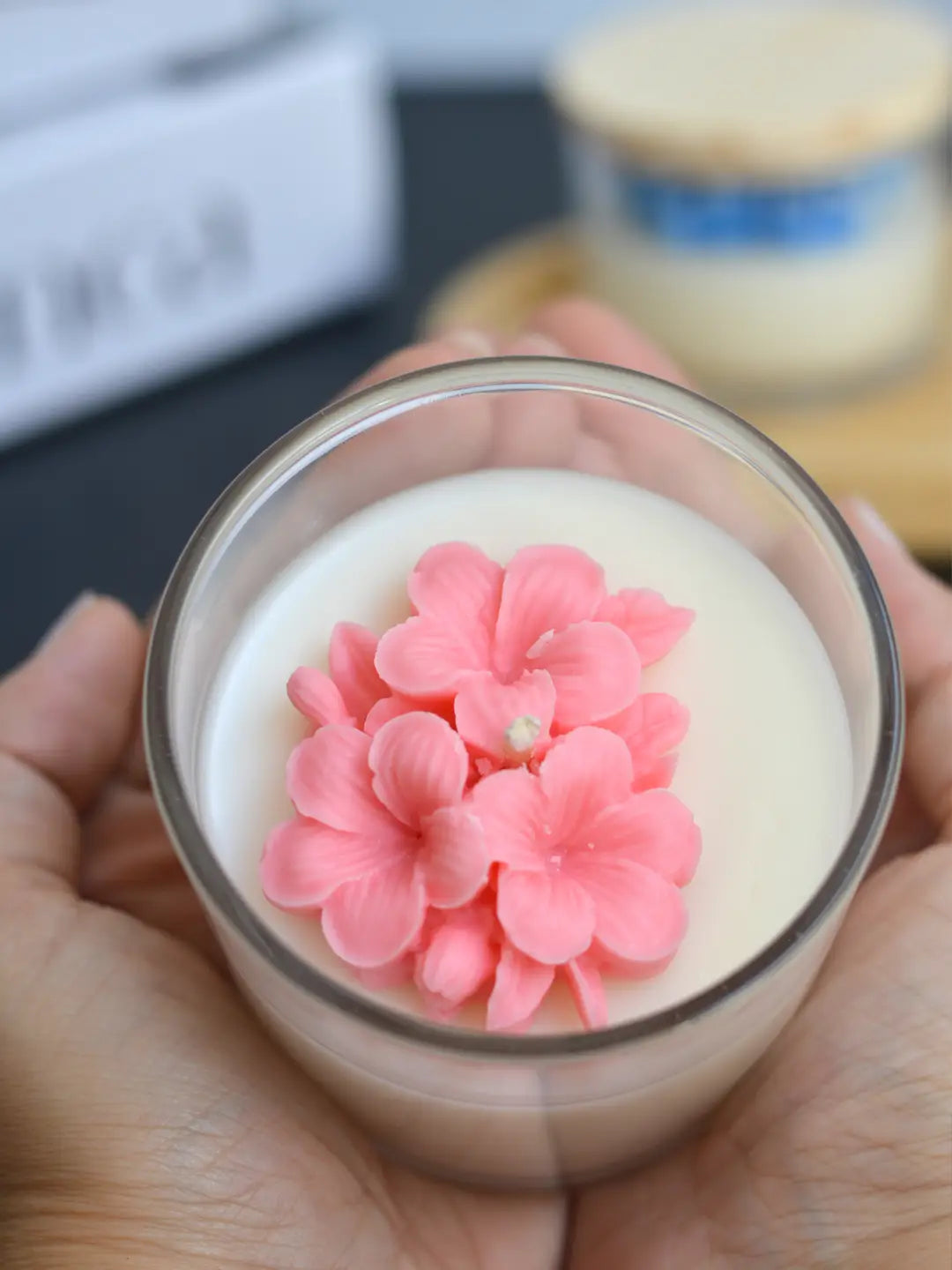 Vela aromatica perfumada aroma baunilha e patchouli copo de vidro